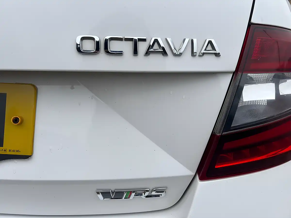 Used 2018 Skoda Octavia VRS White - Interior and Exterior details 19
