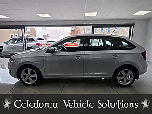 Used 2018 Skoda Rapid Spaceback Se Tech Silver - Interior and Exterior details 10