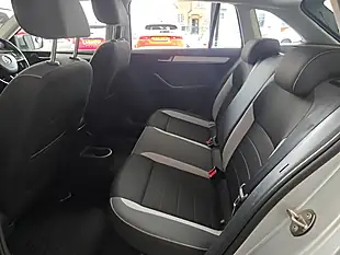 Used 2018 Skoda Rapid Spaceback Se Tech Silver - Interior and Exterior details 14