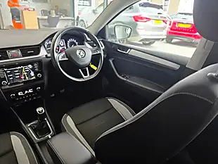 Used 2018 Skoda Rapid Spaceback Se Tech Silver - Interior and Exterior details 17