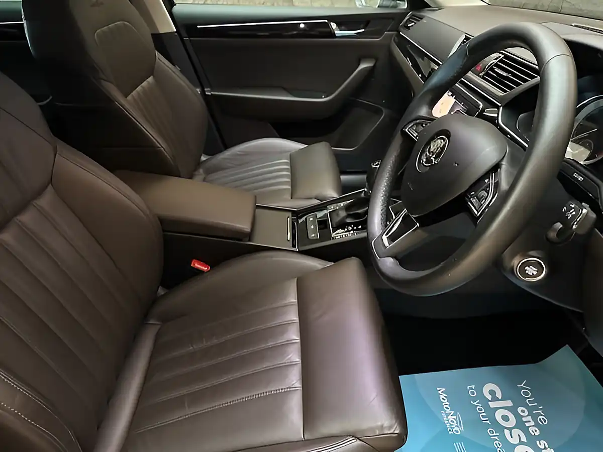 Used 2018 Skoda Superb Laurin & Klement Magnetic Brown - Interior and Exterior details 15