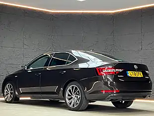 Used 2018 Skoda Superb Laurin & Klement Magnetic Brown - Interior and Exterior details 9