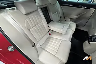 Used 2018 Skoda Superb Laurin & Klement Velvet Red - Interior and Exterior details 16