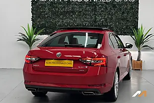 Used 2018 Skoda Superb Laurin & Klement Velvet Red - Interior and Exterior details 2