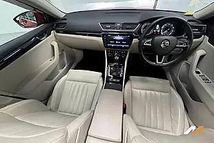 Used 2018 Skoda Superb Laurin & Klement Velvet Red - Interior and Exterior details 3