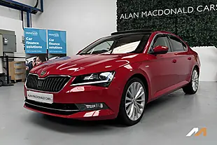 Used 2018 Skoda Superb Laurin & Klement Velvet Red - Interior and Exterior details 9