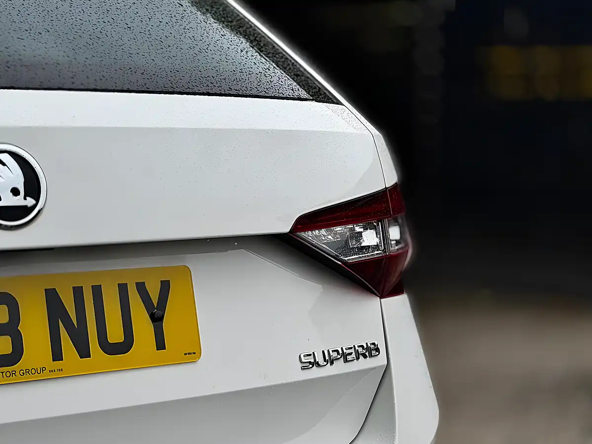Used 2018 Skoda Superb Laurin & Klement White - Interior and Exterior details 12