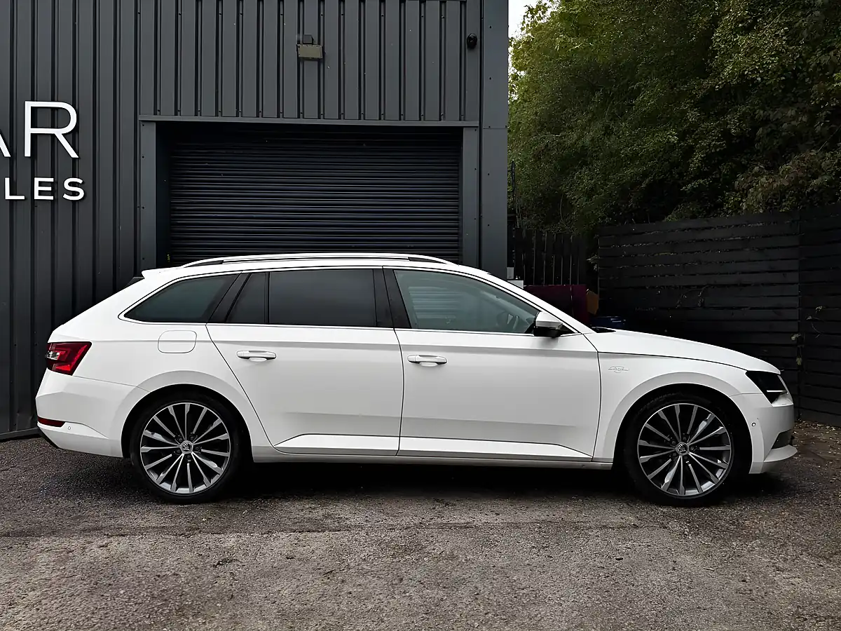 Used 2018 Skoda Superb Laurin & Klement White - Interior and Exterior details 4