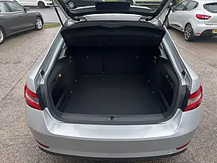 Used 2018 Skoda Superb S Brilliant Silver Metallic - Interior and Exterior details 17