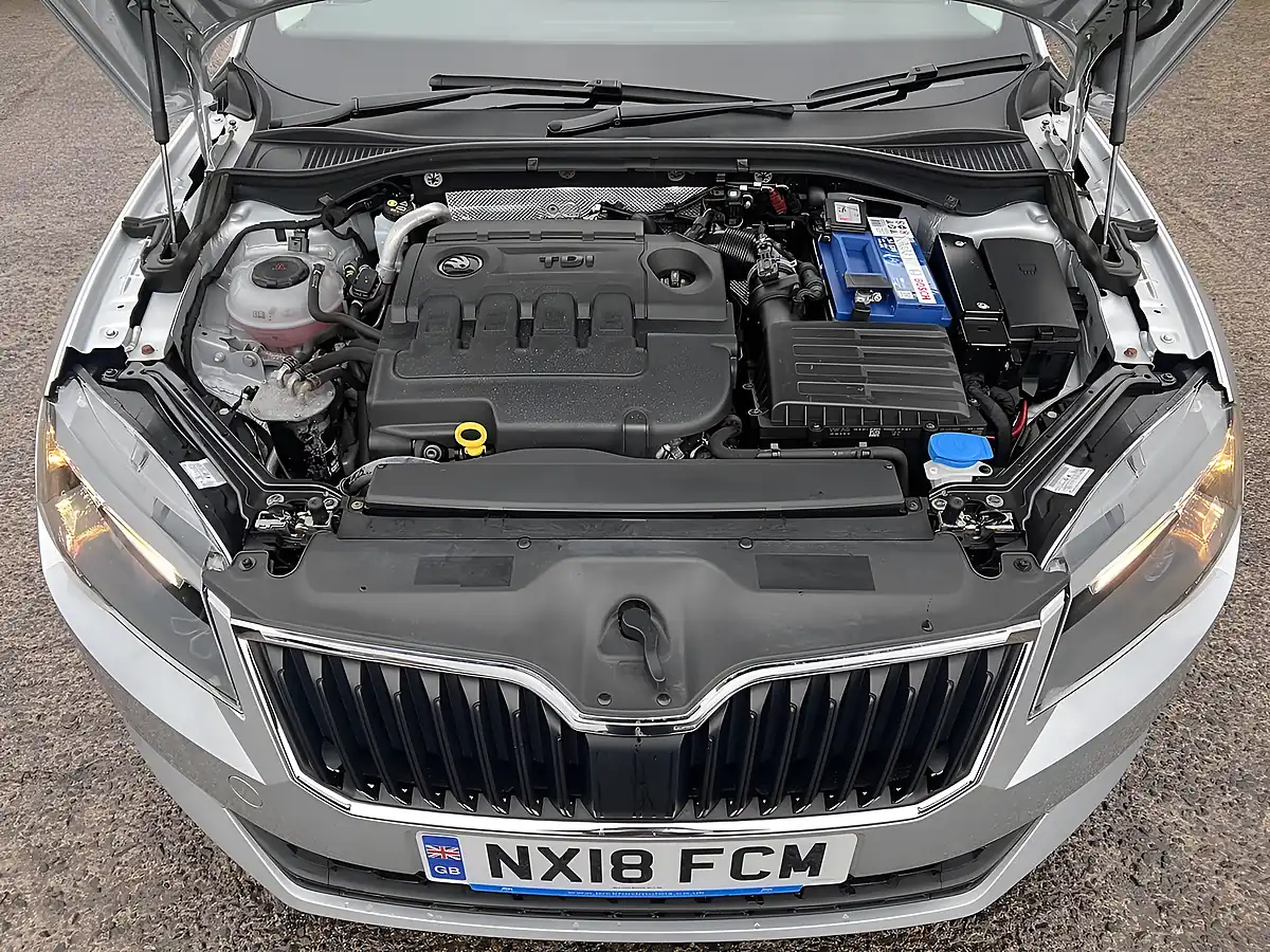 Used 2018 Skoda Superb S Brilliant Silver Metallic - Interior and Exterior details 20