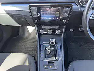 Used 2018 Skoda Superb S Brilliant Silver Metallic - Interior and Exterior details 13