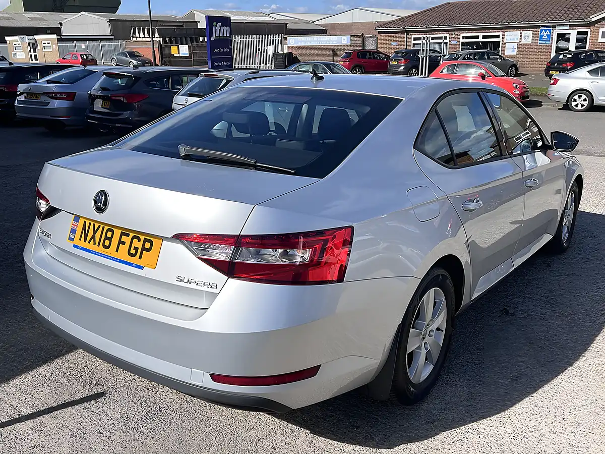 Used 2018 Skoda Superb S Brilliant Silver Metallic - Interior and Exterior details 6