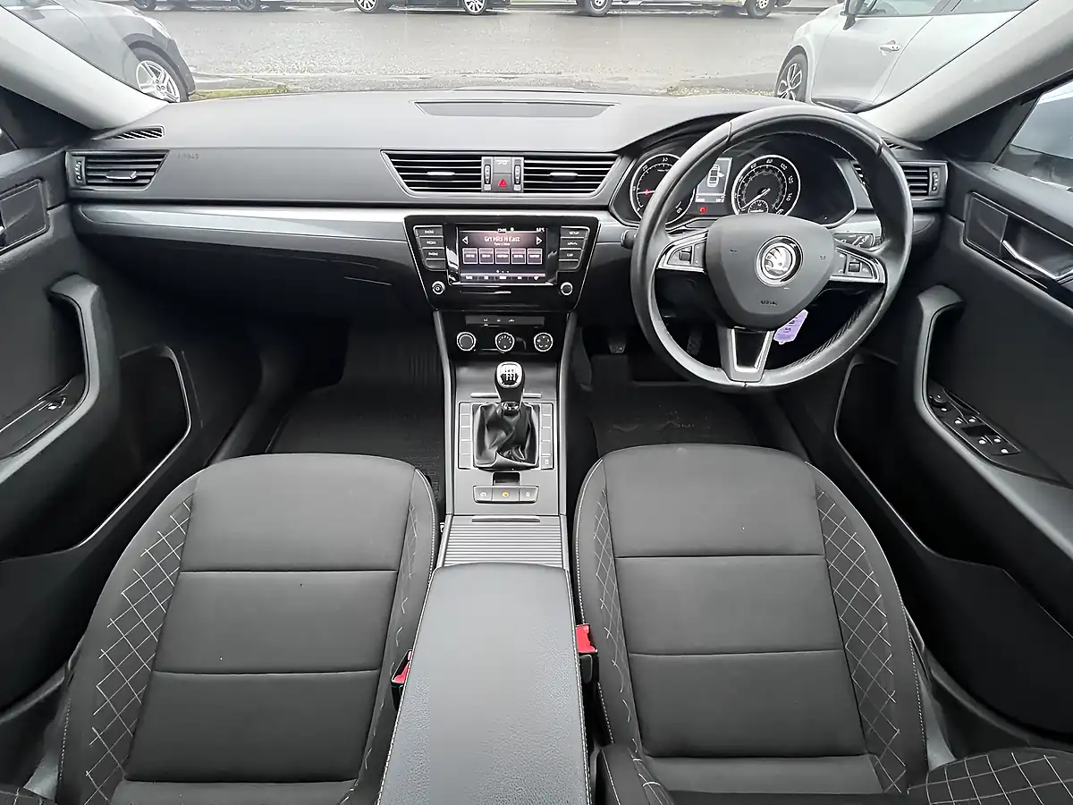Used 2018 Skoda Superb S Brilliant Silver Metallic - Interior and Exterior details 2