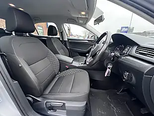 Used 2018 Skoda Superb S Brilliant Silver Metallic - Interior and Exterior details 3
