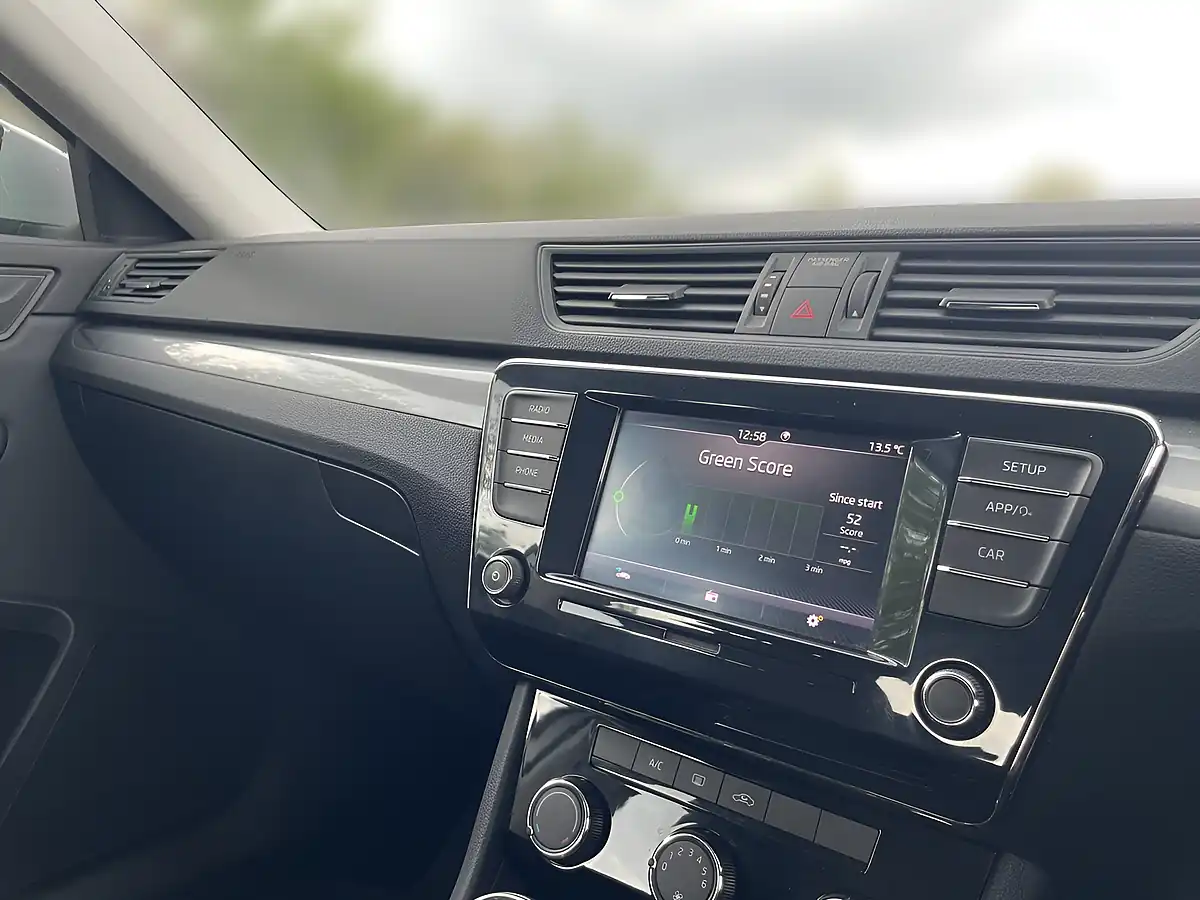 Used 2018 Skoda Superb S Grey - Interior and Exterior details 15