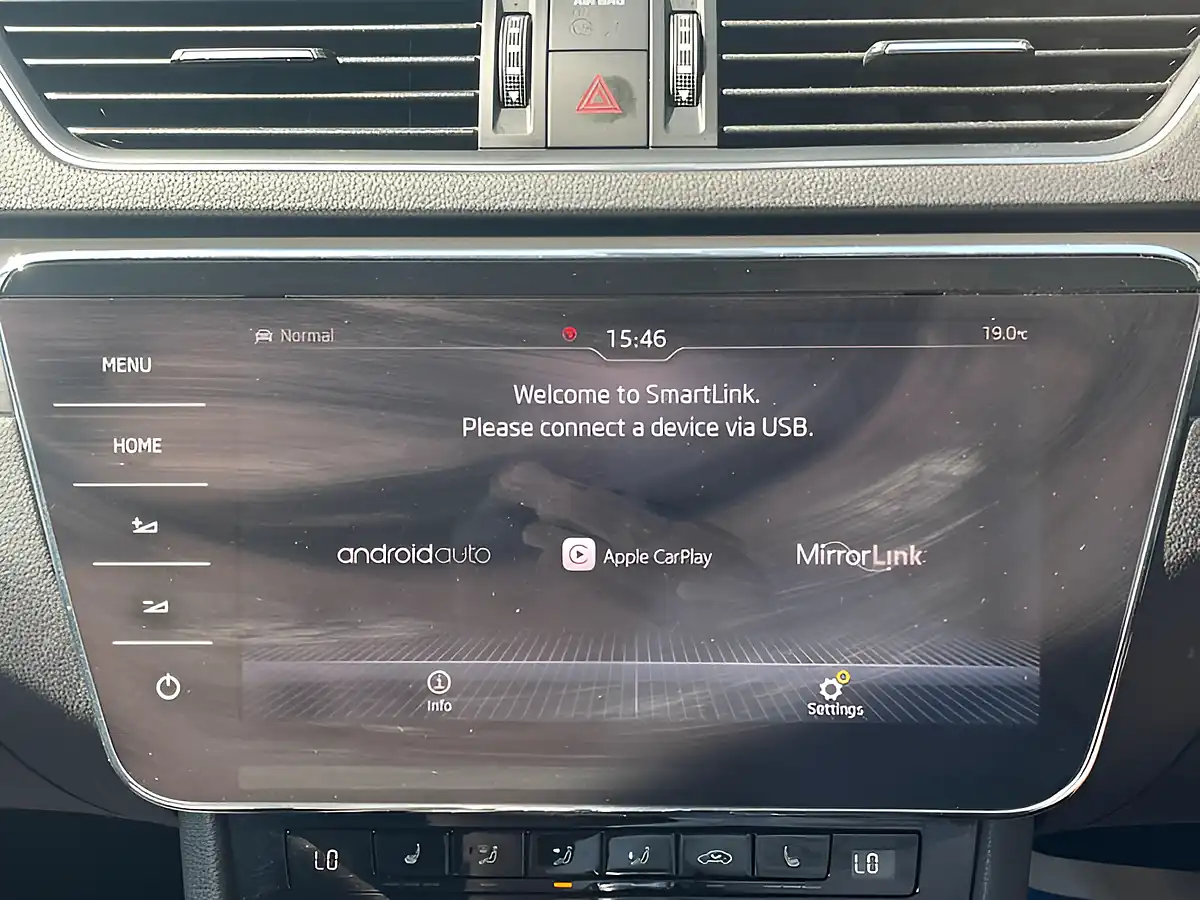 Used 2018 Skoda Superb Se L Executive Blue - Interior and Exterior details 6