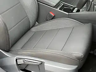 Used 2018 Skoda Superb Se Petrol Blue - Interior and Exterior details 15