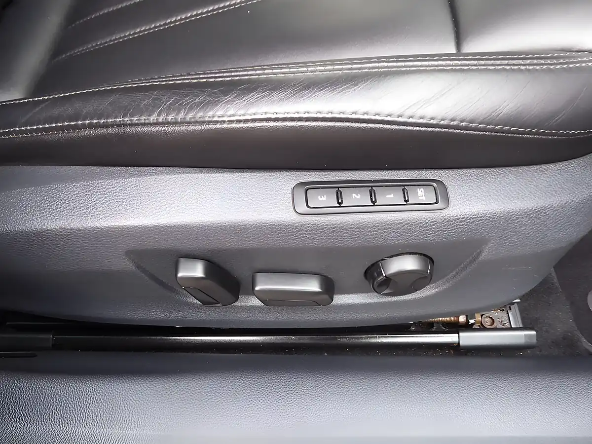 Used 2018 Skoda Superb Se Technology Grey - Interior and Exterior details 13