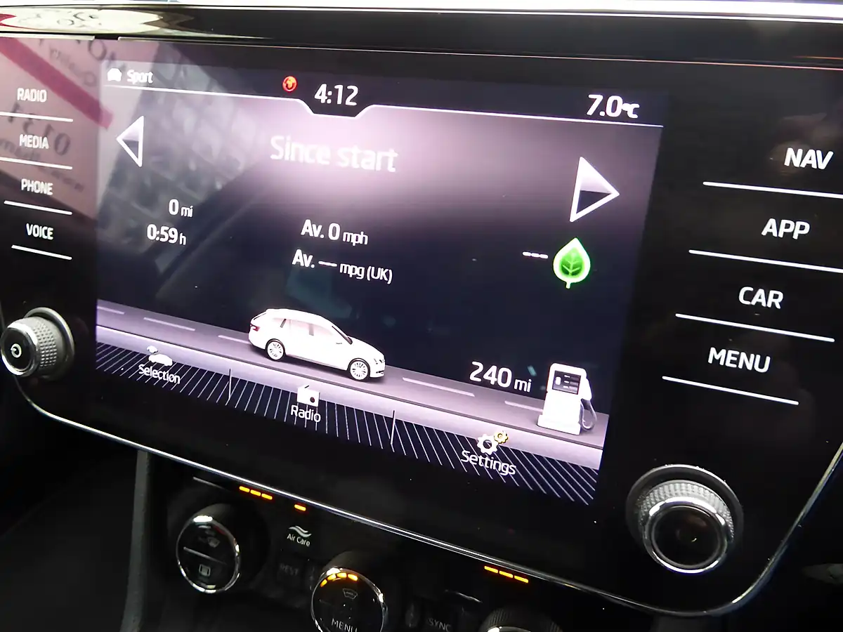Used 2018 Skoda Superb Se Technology Grey - Interior and Exterior details 19