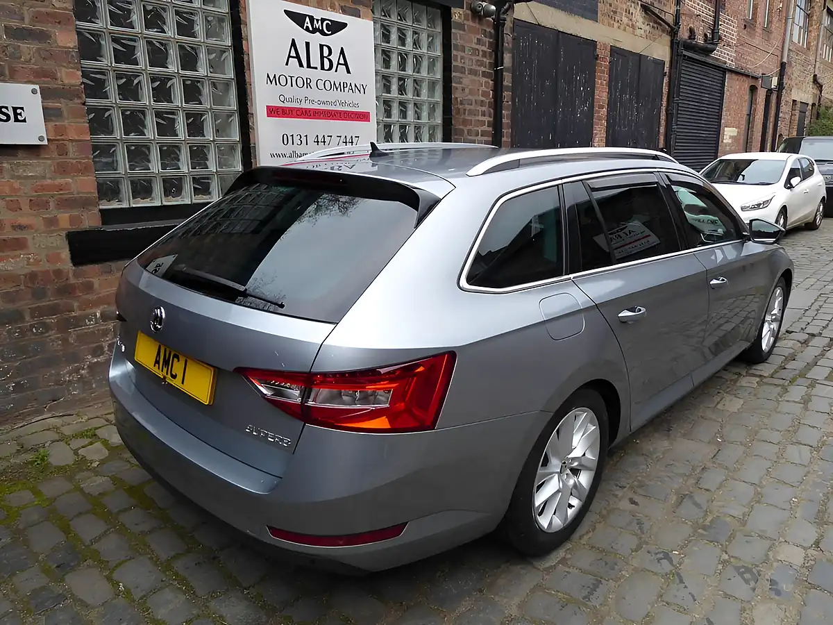 Used 2018 Skoda Superb Se Technology Grey - Interior and Exterior details 6