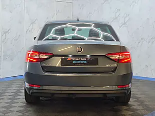 Used 2018 Skoda Superb Se Technology Grey - Interior and Exterior details 7