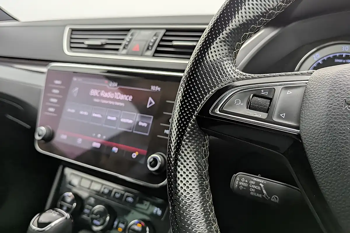 Used 2018 Skoda Superb Sportline Grey - Interior and Exterior details 11