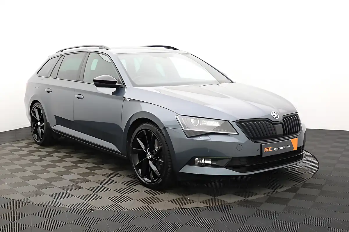 Used 2018 Skoda Superb Sportline Grey - Interior and Exterior details 8