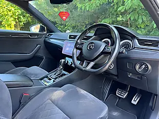Used 2018 Skoda Superb Sportline White - Interior and Exterior details 11