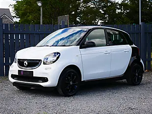 Used 2018 Smart Forfour Passion White / Black - Interior and Exterior details 4