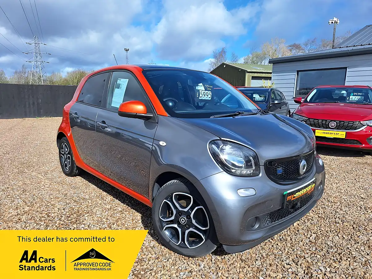 Used 2018 Smart Forfour Prime (premium) Orange - Front View