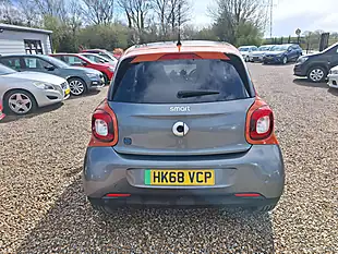 Used 2018 Smart Forfour Prime (premium) Orange - Interior and Exterior details 14