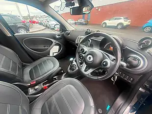 Used 2018 Smart Forfour Prime Sport (premium) Grey - Interior and Exterior details 9