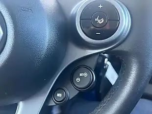 Used 2018 Smart Fortwo Prime Coupe White - Interior and Exterior details 15