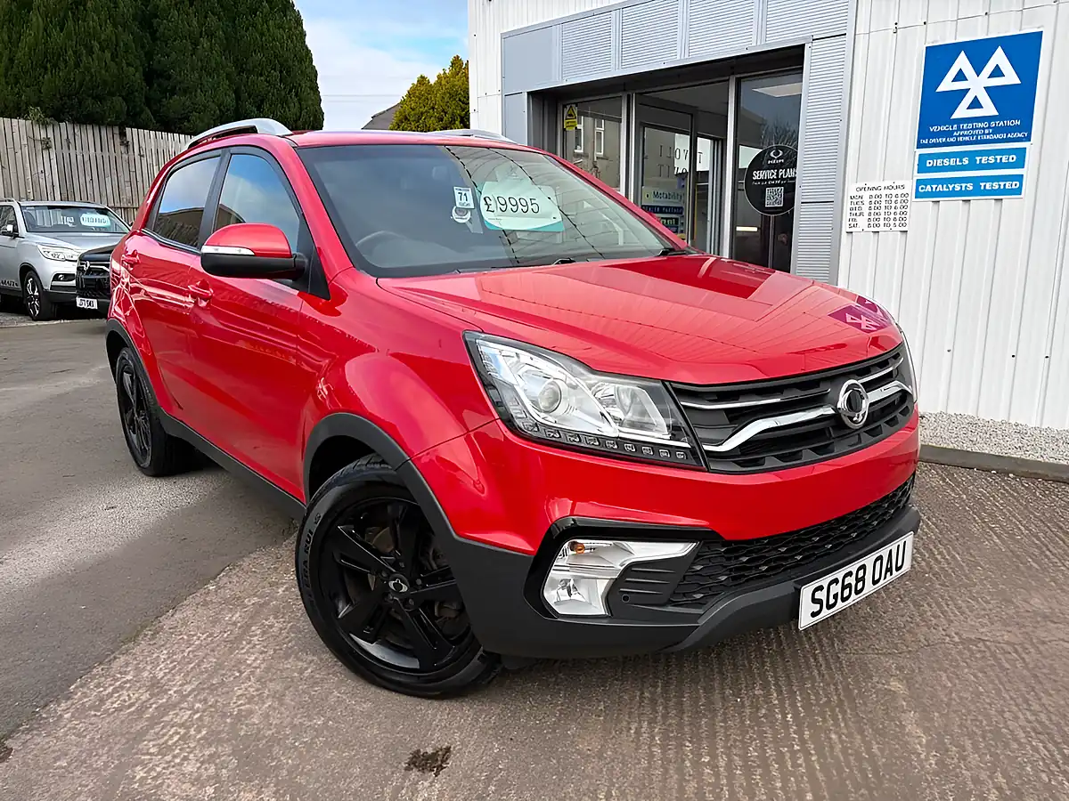 Used 2018 Ssangyong Korando Le Red - Front View