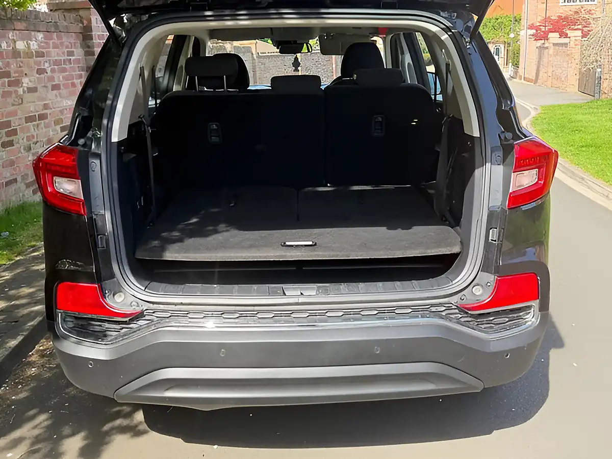 Used 2018 Ssangyong Rexton Ex Black - Interior and Exterior details 18