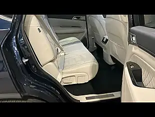 Used 2018 Ssangyong Rexton Ultimate Blue - Interior and Exterior details 10