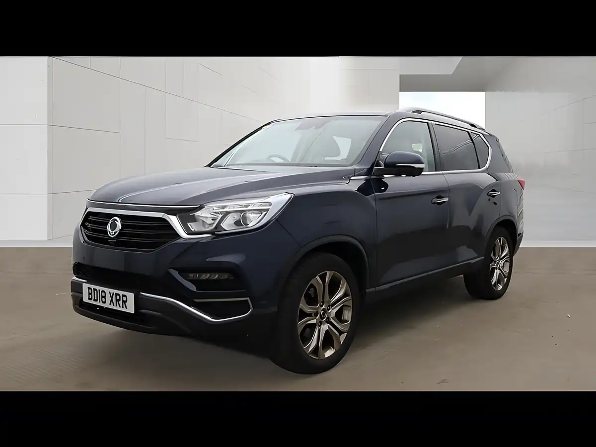 Used 2018 Ssangyong Rexton Ultimate Blue - Interior and Exterior details 2