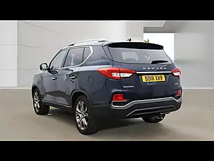 Used 2018 Ssangyong Rexton Ultimate Blue - Interior and Exterior details 3