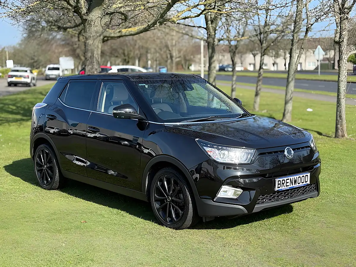 Used 2018 Ssangyong Tivoli Elx Black - Front View
