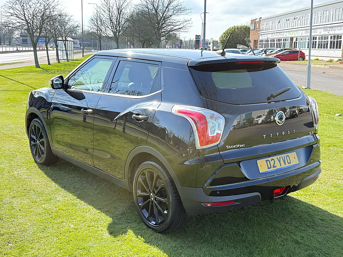 Used 2018 Ssangyong Tivoli Elx Black - Interior and Exterior details 5