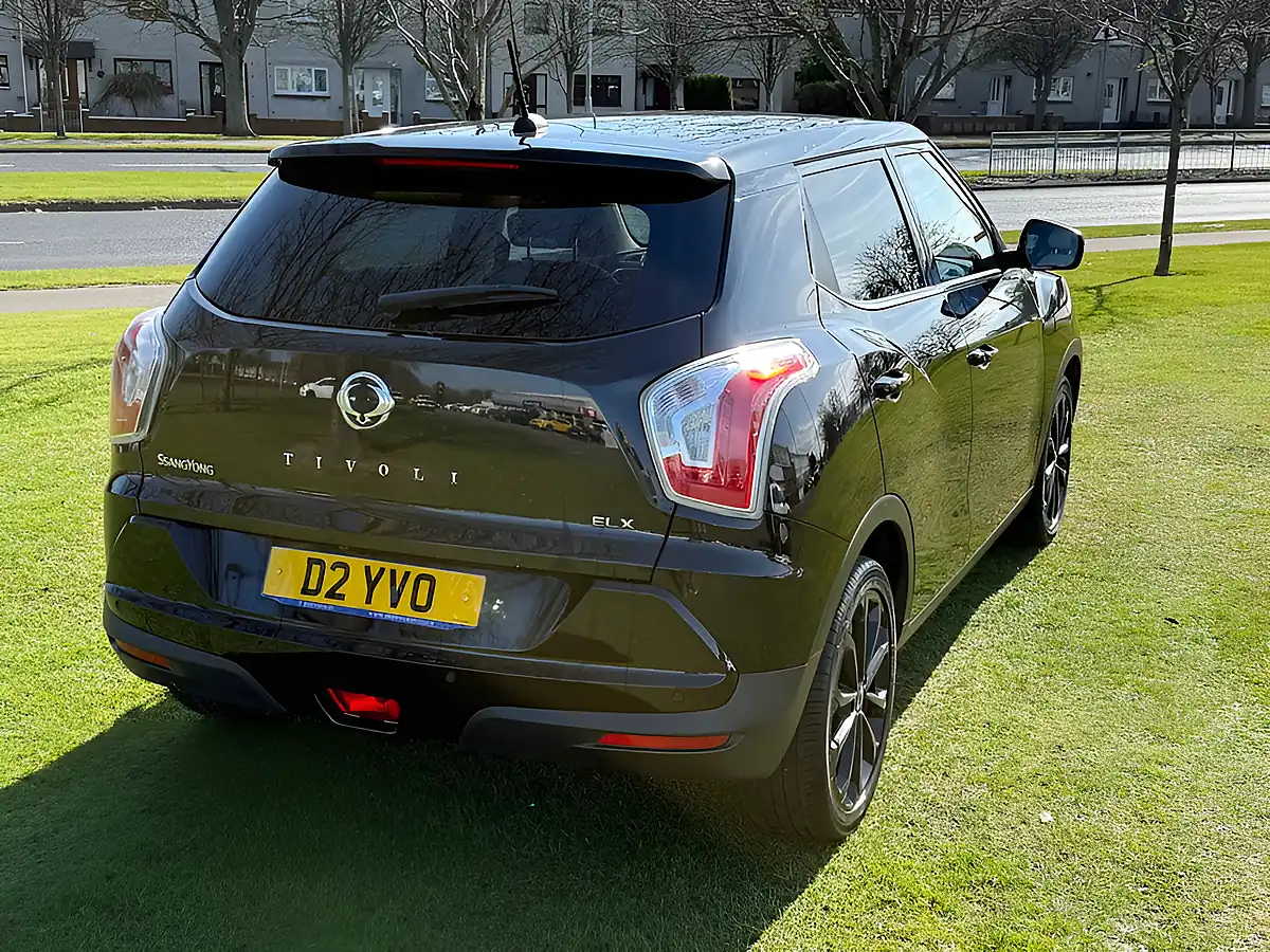 Used 2018 Ssangyong Tivoli Elx Black - Interior and Exterior details 6