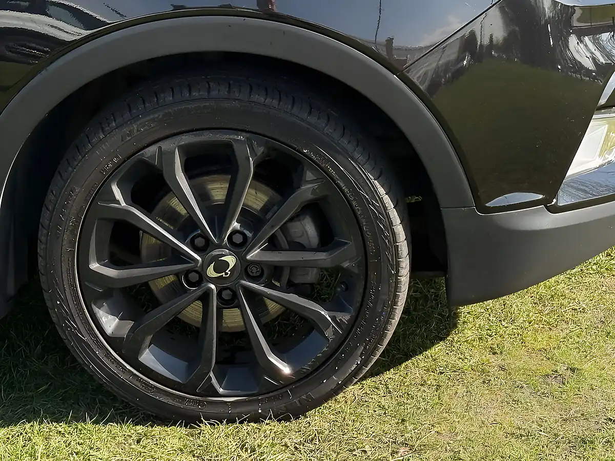 Used 2018 Ssangyong Tivoli Elx Black - Interior and Exterior details 9