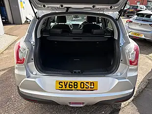Used 2018 Ssangyong Tivoli Elx Silver - Interior and Exterior details 10