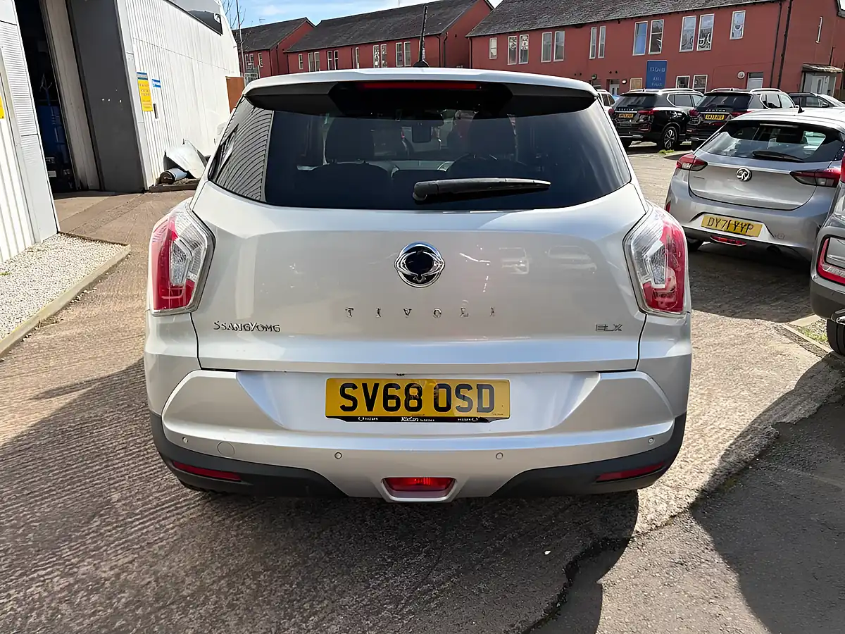 Used 2018 Ssangyong Tivoli Elx Silver - Interior and Exterior details 7