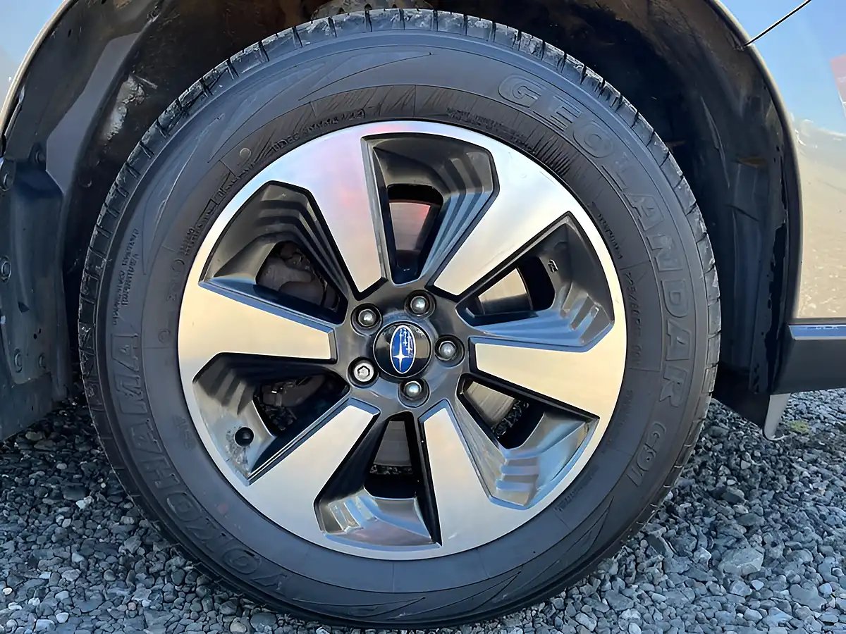 Used 2018 Subaru Forester D Xc Gold - Interior and Exterior details 18