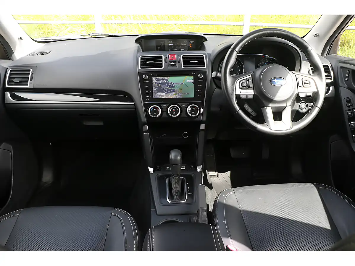 Used 2018 Subaru Forester Xe Premium Quartz Blue - Interior and Exterior details 12