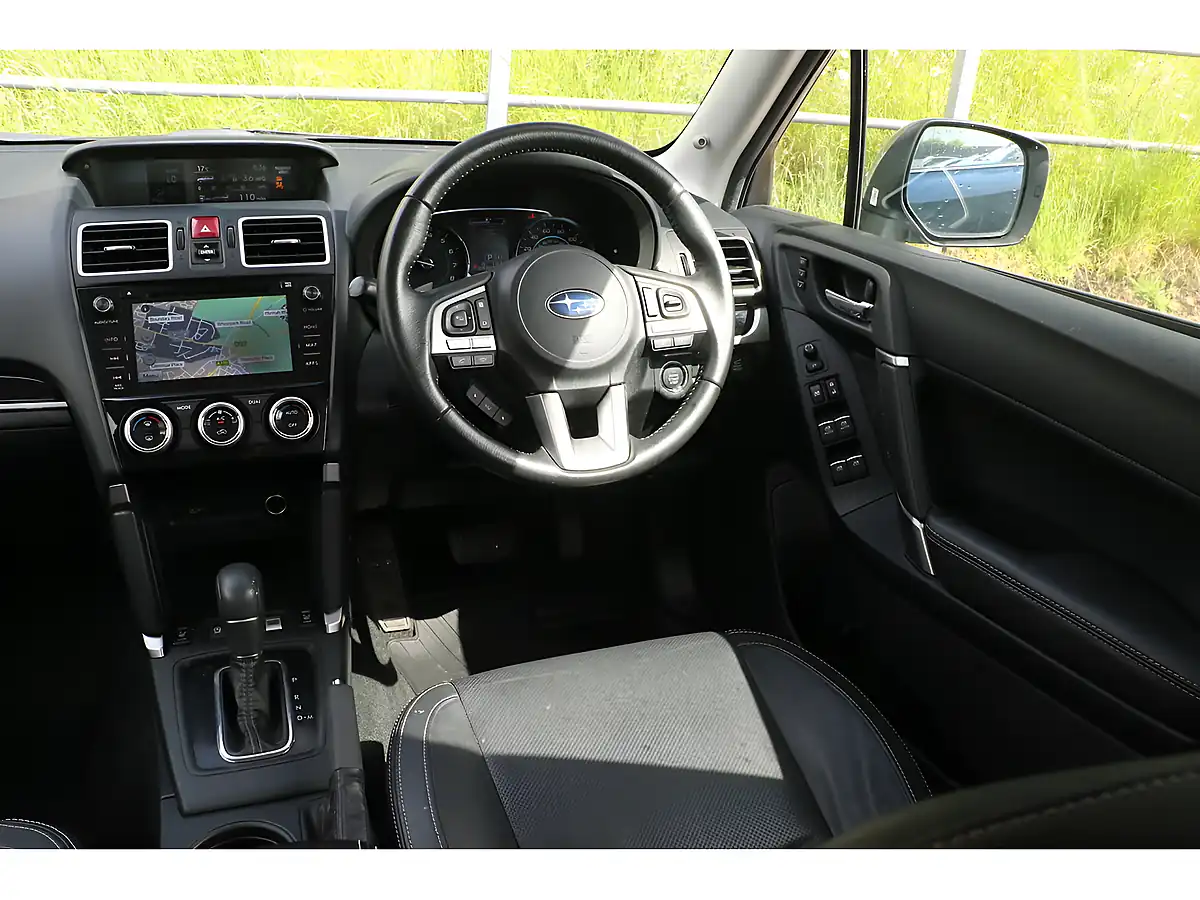 Used 2018 Subaru Forester Xe Premium Quartz Blue - Interior and Exterior details 13