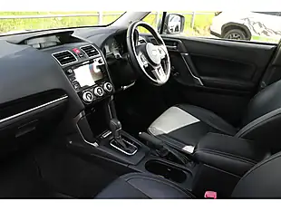 Used 2018 Subaru Forester Xe Premium Quartz Blue - Interior and Exterior details 18