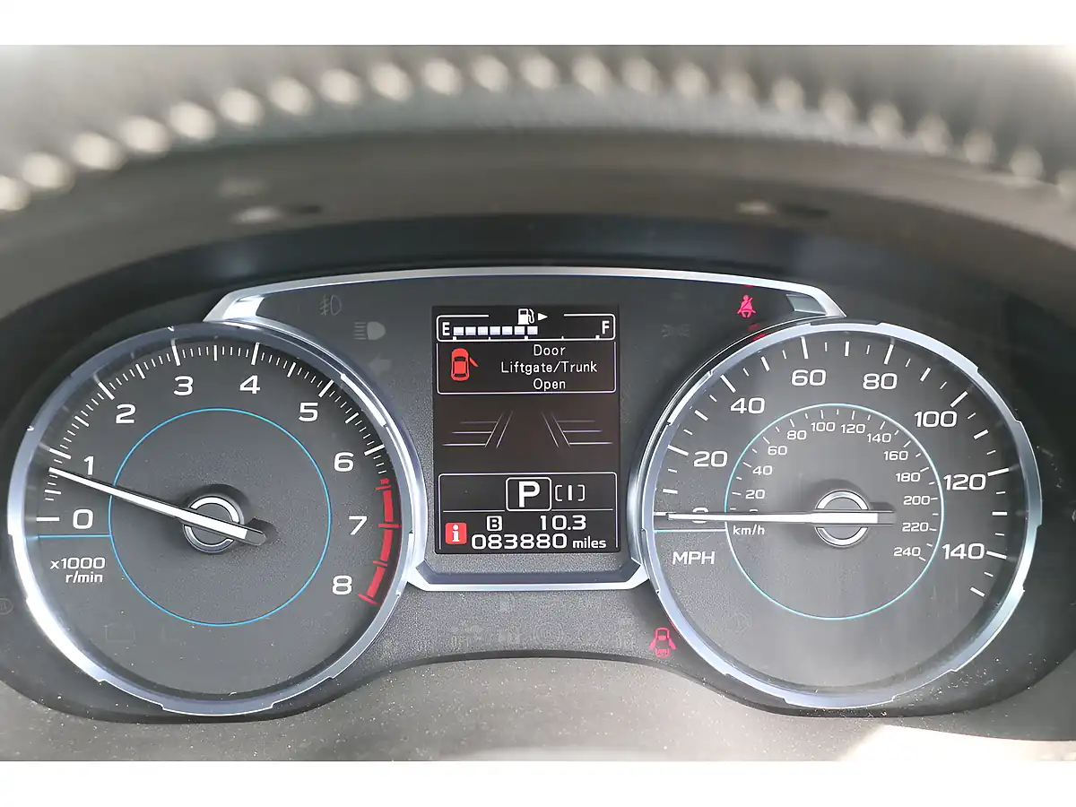 Used 2018 Subaru Forester Xe Premium Quartz Blue - Interior and Exterior details 8