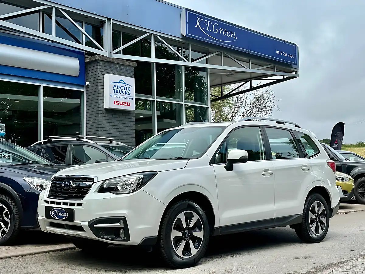 Used 2018 Subaru Forester Xe White - Front View